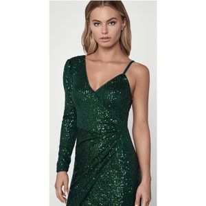 🔴 SOLD - BCBG FOREST GREEN SEQUIN GOWN